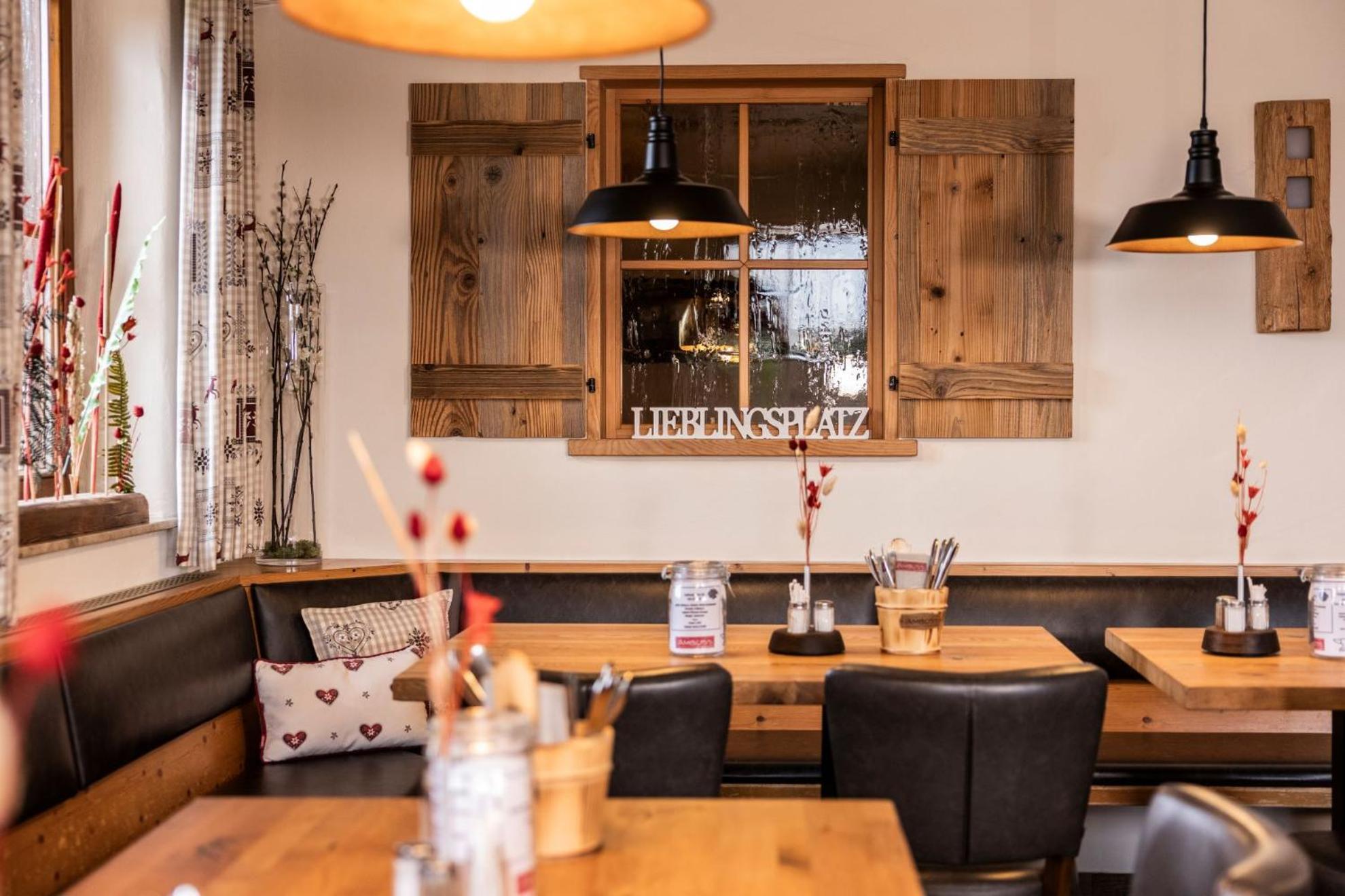 Altbau Gasthaus Amboss Grunkraut Luaran gambar